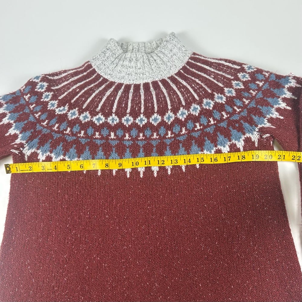 LL Bean WMNS SZ M Nordic Fair Isle Harbor Mock Neck Burgendy White Yoke Pattern - Picture 4 of 6